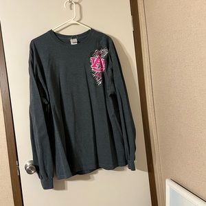 Auburn Charcoal grey XL tshirt
